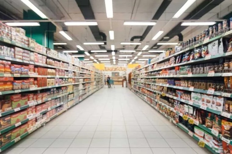 Iluminação eficiente para supermercados